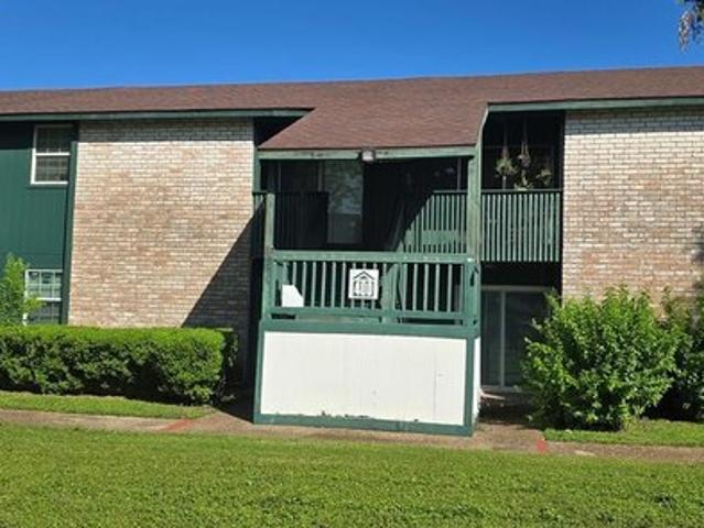 Condo for sale in Cameron, Texas
