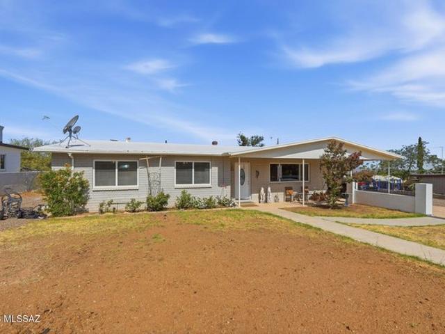 House for sale in Oracle, Arizona