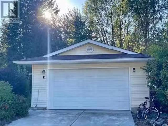 House for sale in Christina Lake, British Columbia
