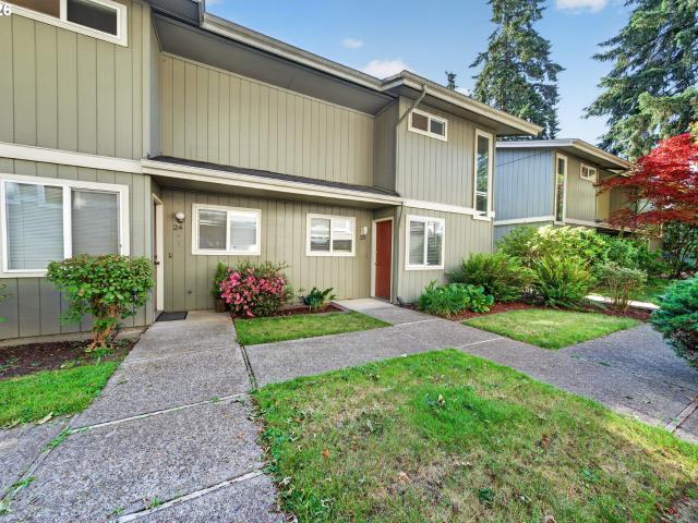 Townhouse for sale in Oregonia
