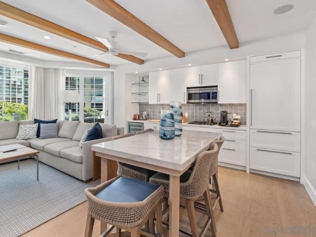 Condo for sale in Coronado, San Diego County