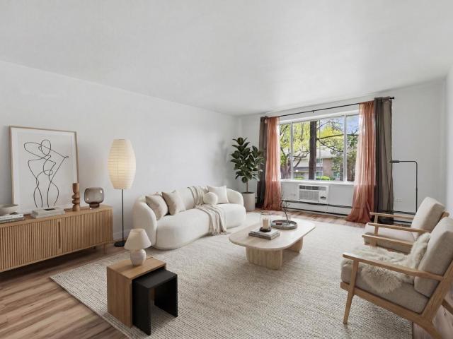 Condo for sale in Hoffman Estates, Illinois