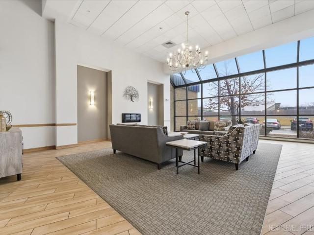 Condo for sale in Villa Park, Illinois