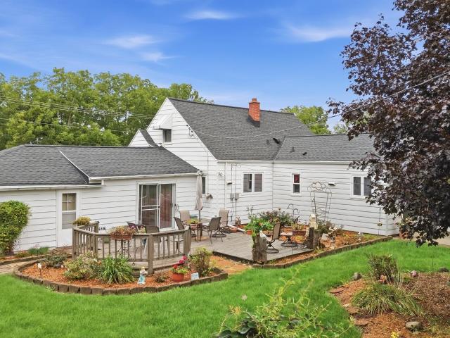 House for sale in Calhoun, New Berlin