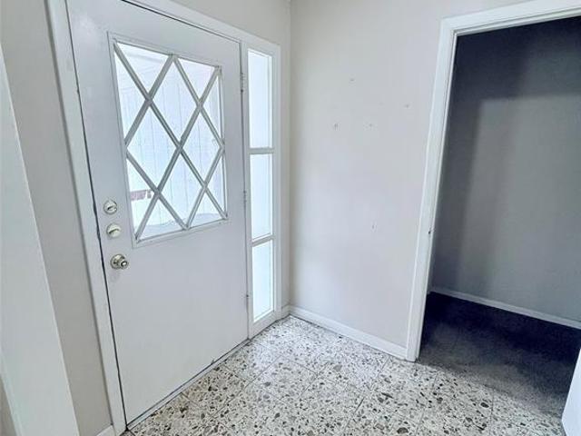House for sale in Denison, Grayson County