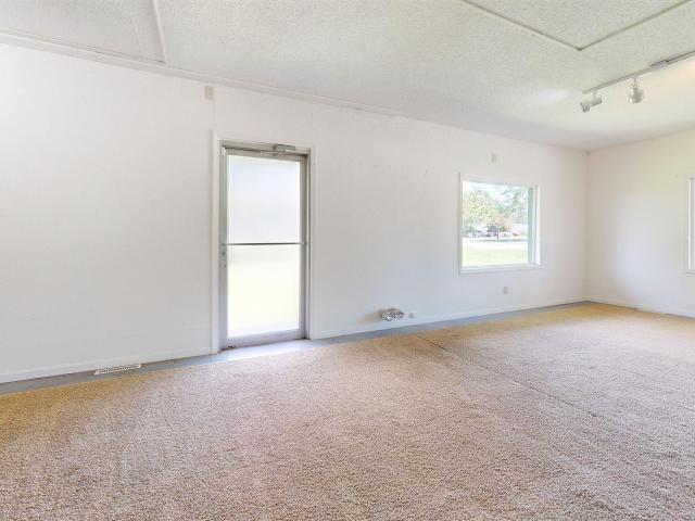 Commercial for sale in Fairfield, Iowa