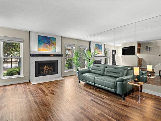 Townhouse for sale in Houston, Harris County