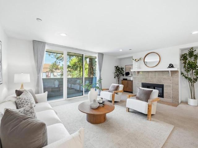 Condo for sale in San Mateo, California