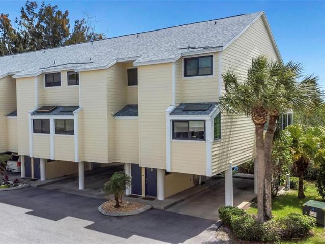 Townhouse for sale in Tarpon Springs, Florida