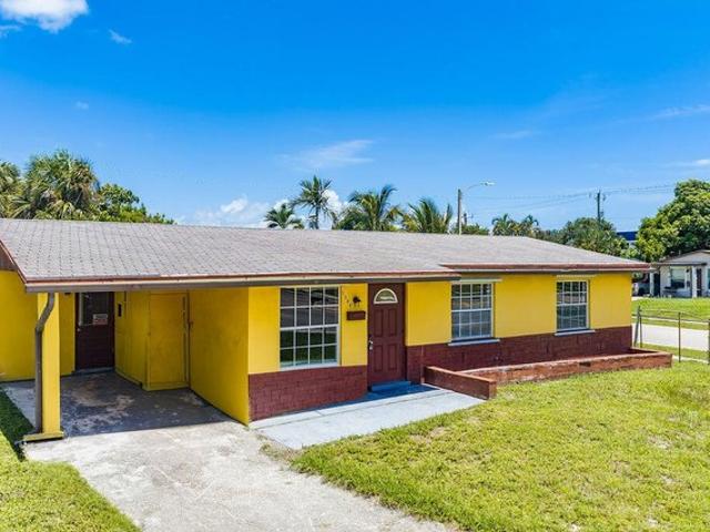 House for sale in Riviera Beach, Palm Beach County
