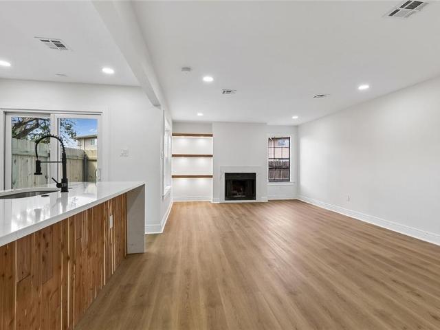 Condo for sale in Kenner, Louisiana