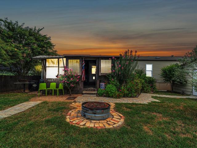 House for sale in Luling, Texas