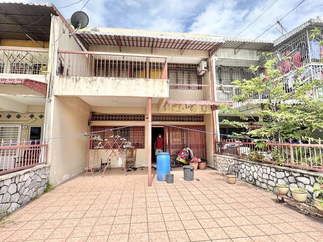Terraced House for sale in Country Heights Damansara, Kuala Lumpur