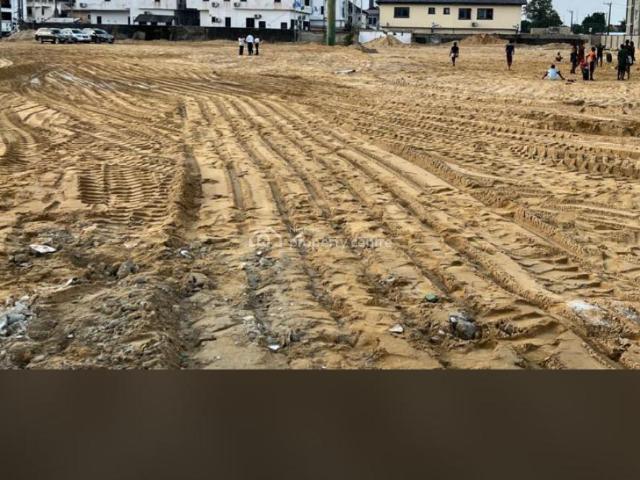 Commercial for rent in Eti Osa, Abuja