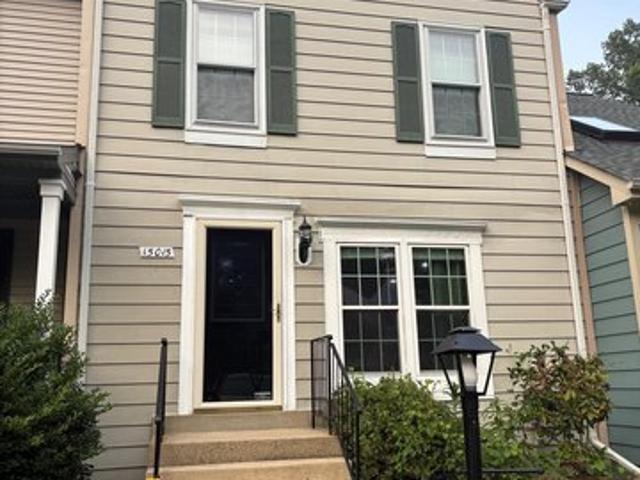 Townhouse for sale in Virginia