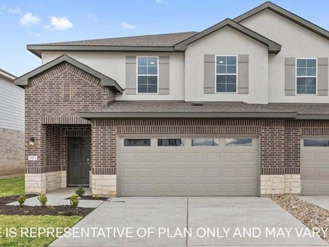 Townhouse for sale in Manor, Texas