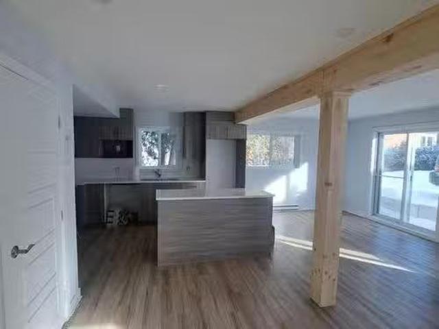 Apartment for rent in Laurentides, Quebec