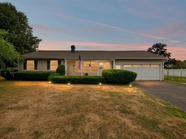 House for sale in Oneida, New York