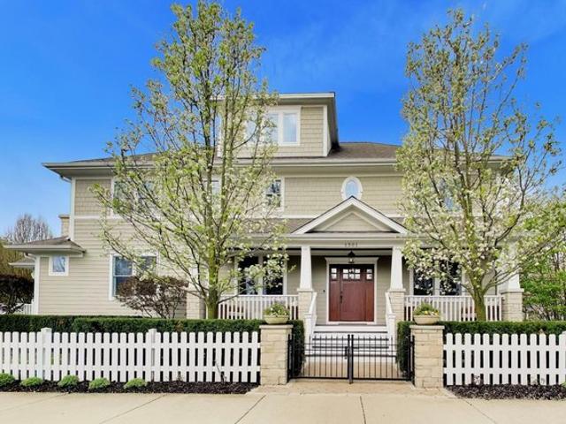 House for sale in Wilmette, Illinois