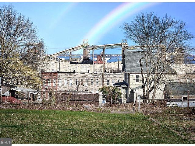 Property for sale in Gibsonton, Maryland