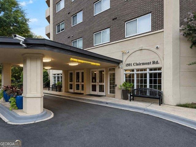 Condo for sale in Decatur, Georgia