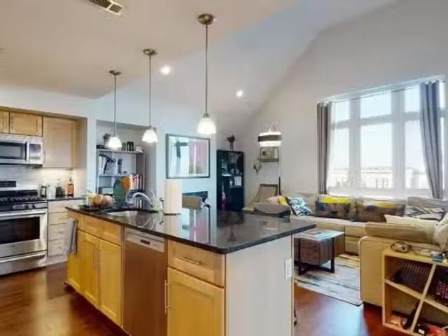 Apartment for rent in Brighton