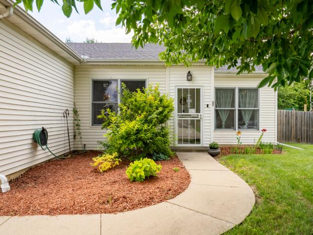 House for sale in Mclean, Illinois
