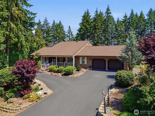 House for sale in Allyn, Washington