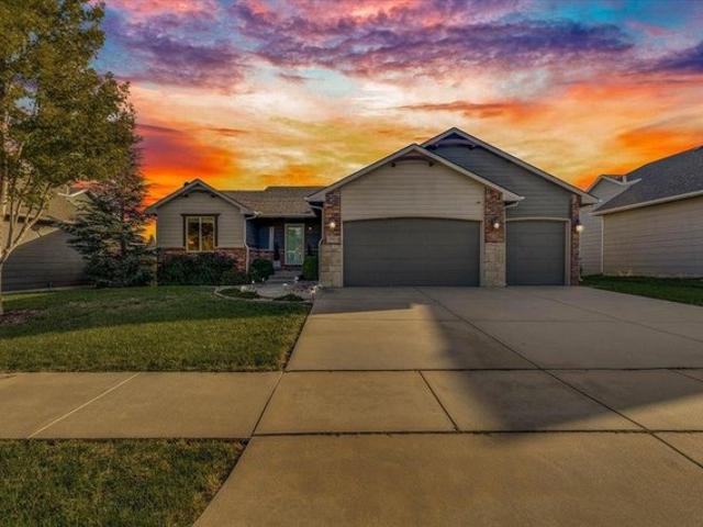 House for sale in Derby, Sedgwick County