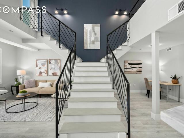 Townhouse for sale in San Diego