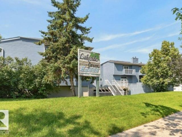 Townhouse for sale in Saint Albert, Alberta