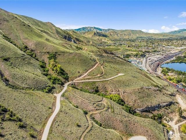 Land for sale in Wenatchee, Washington
