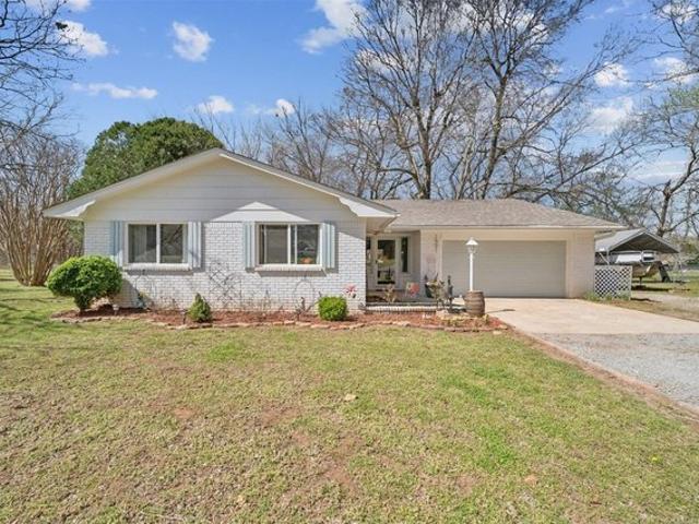 House for sale in Chouteau, Oklahoma