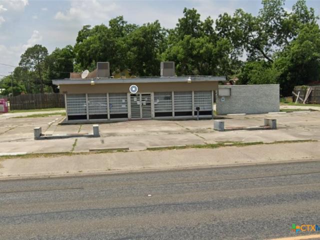 Commercial for sale in Victoria