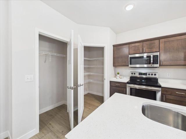 Condo for sale in Cottage Grove, Wisconsin