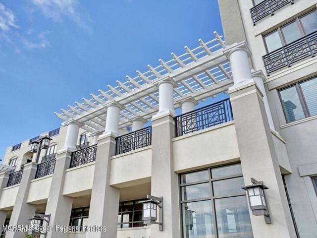 Condo for sale in Monmouth, New Jersey