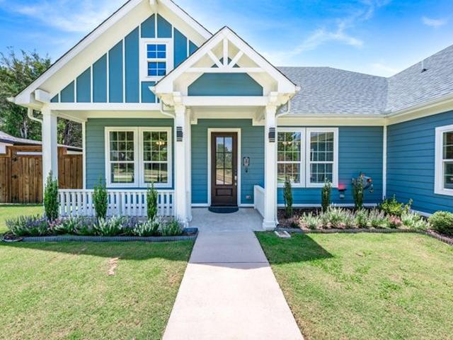 House for sale in Hunt, Texas