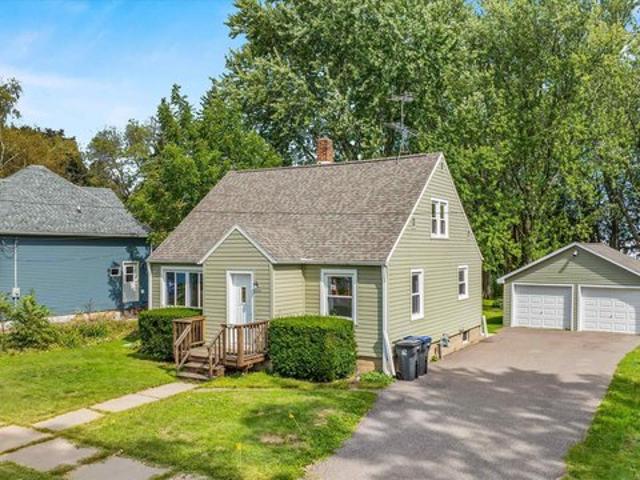 House for sale in Mill Creek Business Park, Marshfield