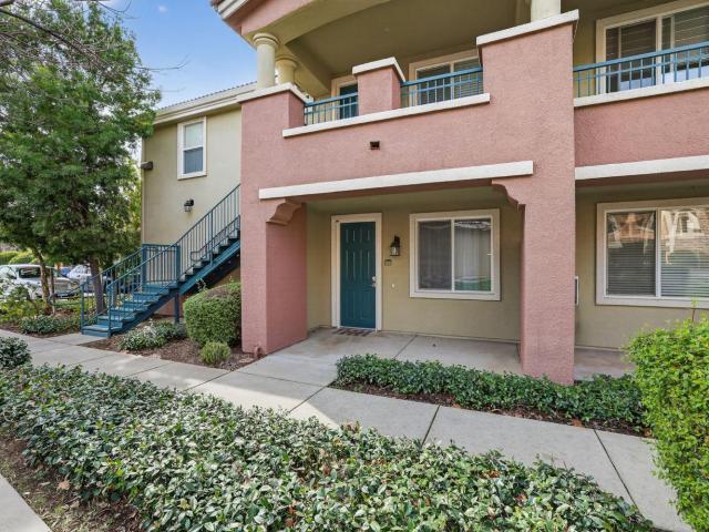 Condo for sale in Roseville, California
