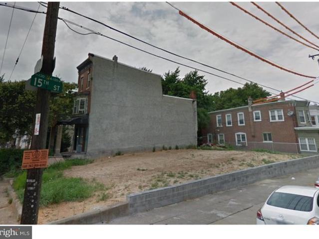 Land for sale in Philadelphia, Pennsylvania