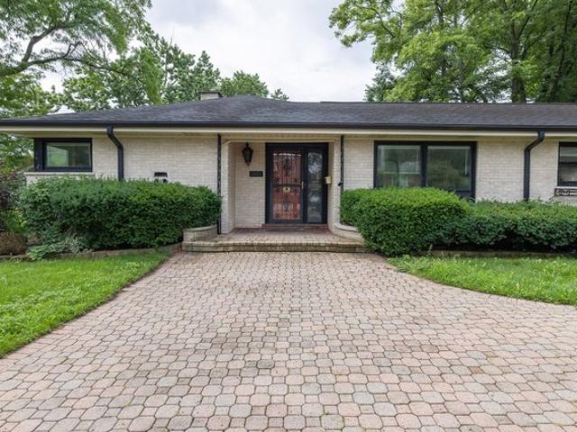 House for sale in Park Ridge, Illinois