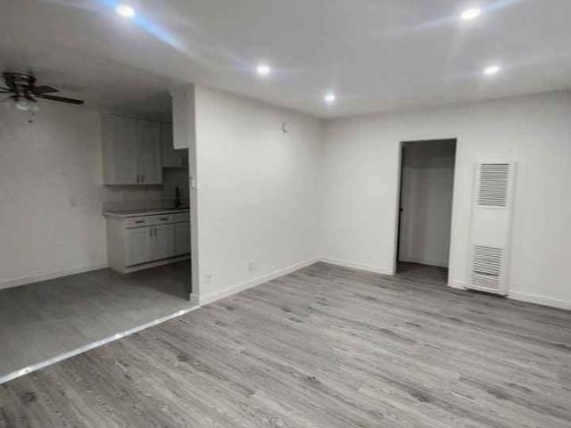 Apartment for rent in Compton, California