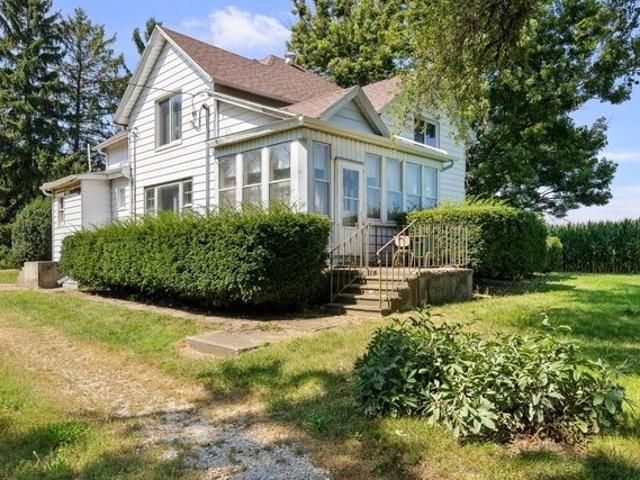 House for sale in Bureau, Illinois