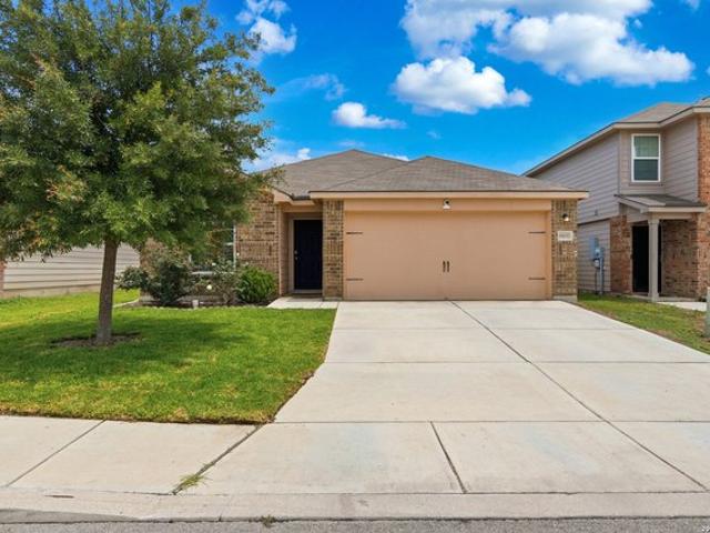 House for sale in Atascosa, Texas