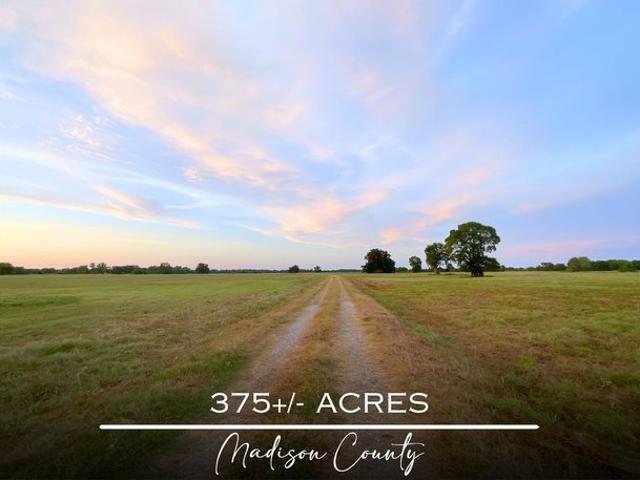 Land for sale in Midway, Texas