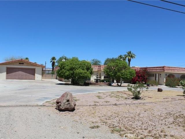 House for sale in Earp, California
