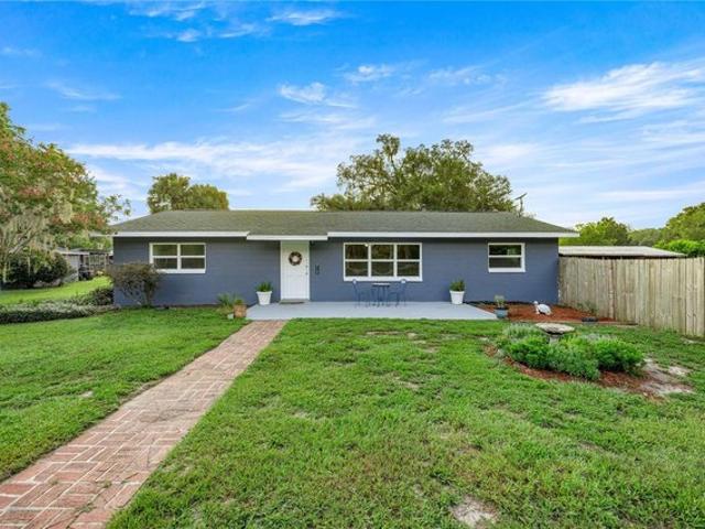 House for sale in Archer, Florida