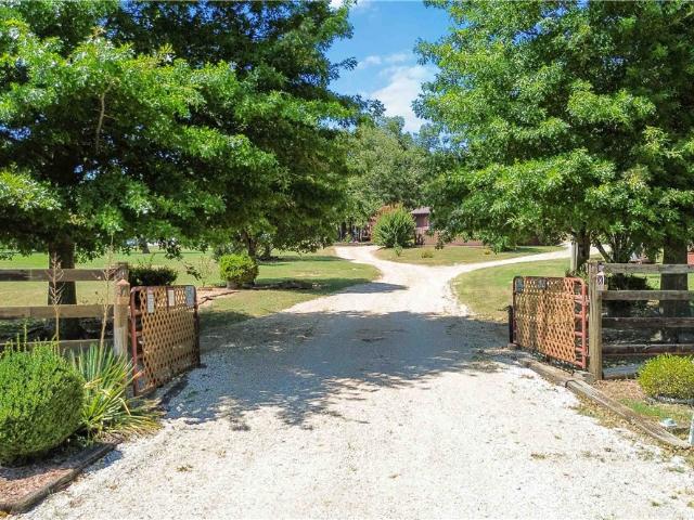 House for sale in Ark
