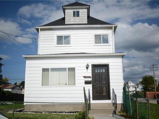 House for sale in Parnassus, New Kensington