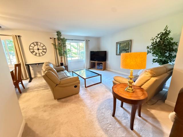 Townhouse for sale in Wheaton, DuPage County
